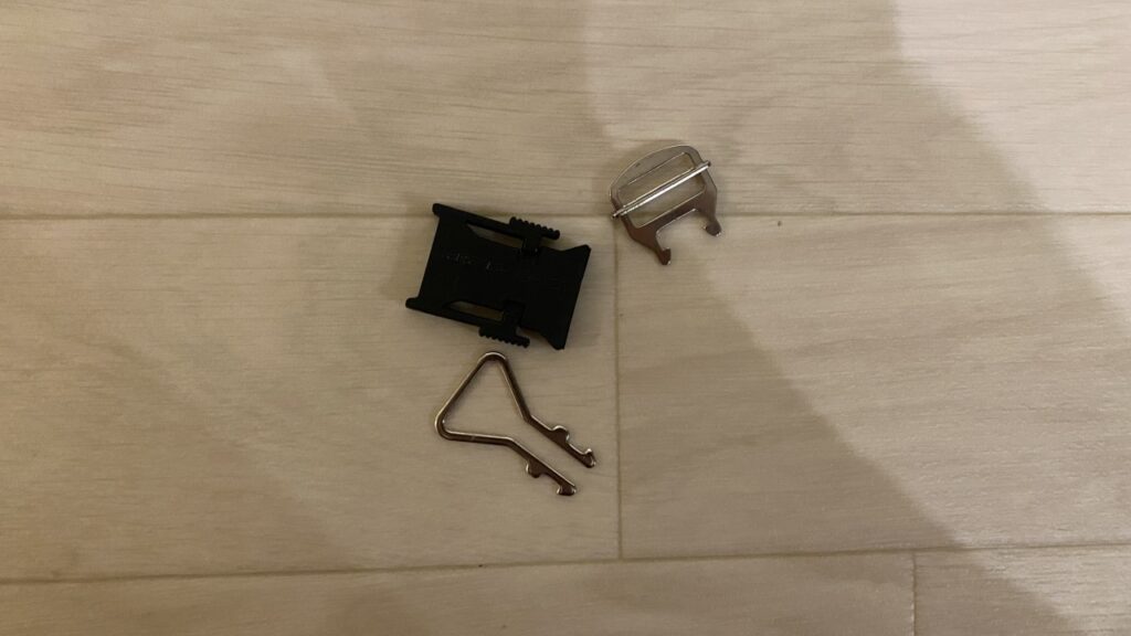 キジマ ヘルメットワンタッチクリップ